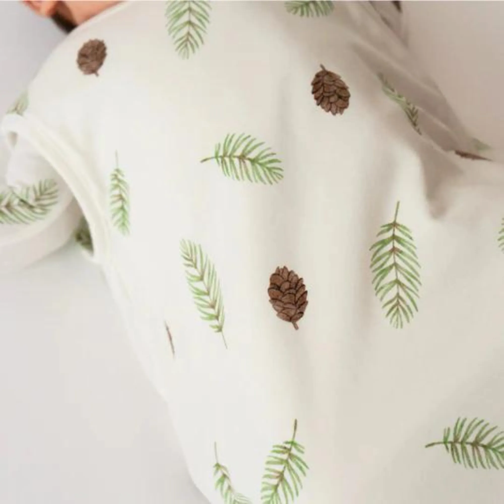 BELAN J 2.5TOG Sleep Bag - Pine Cones