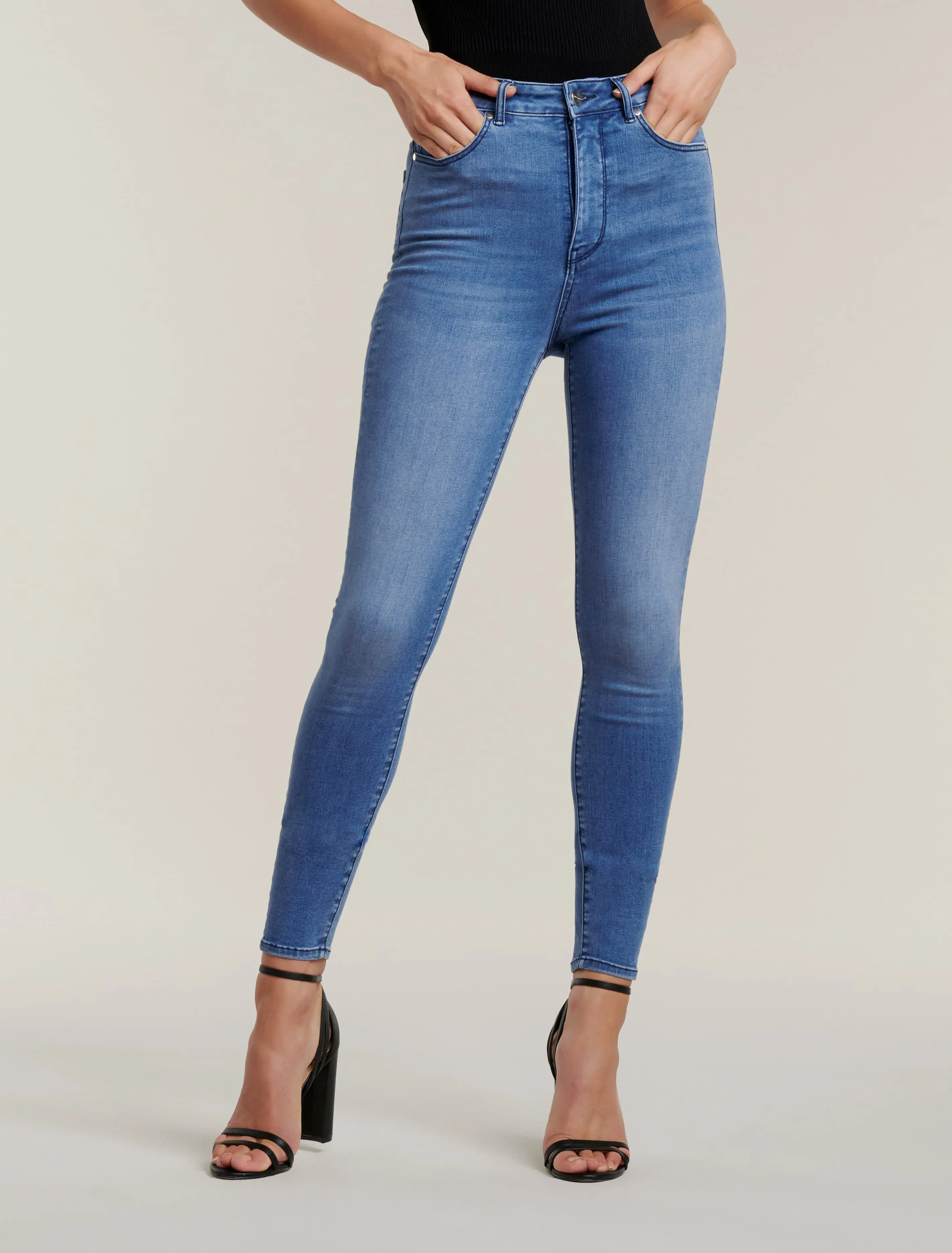 Bella High Rise Sculpting Jean