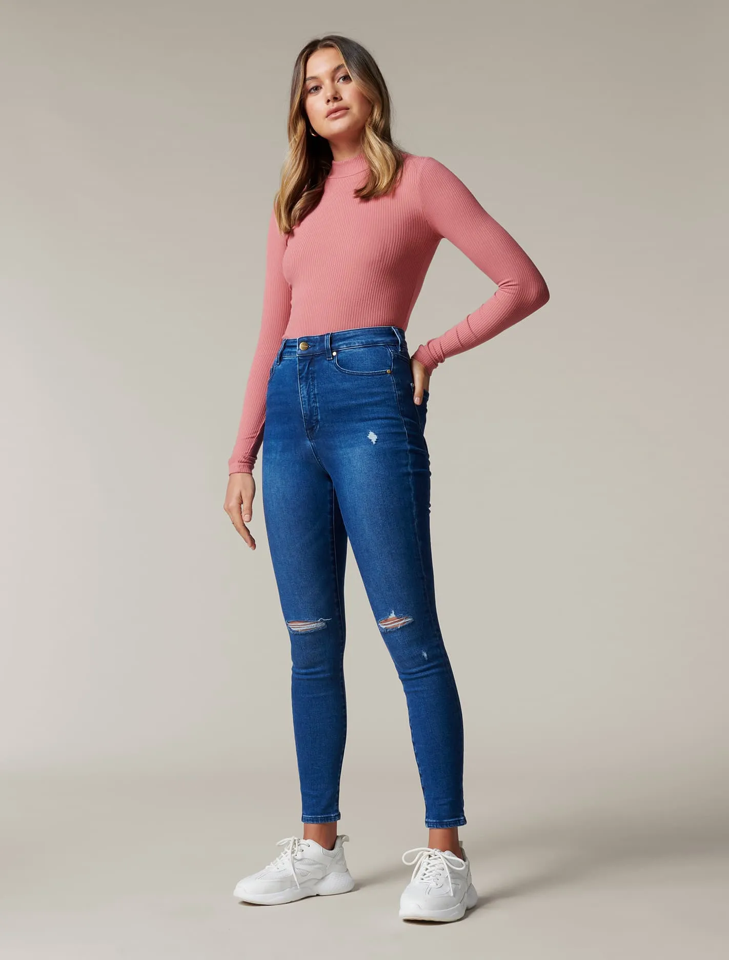 Bella High Rise Sculpting Jean