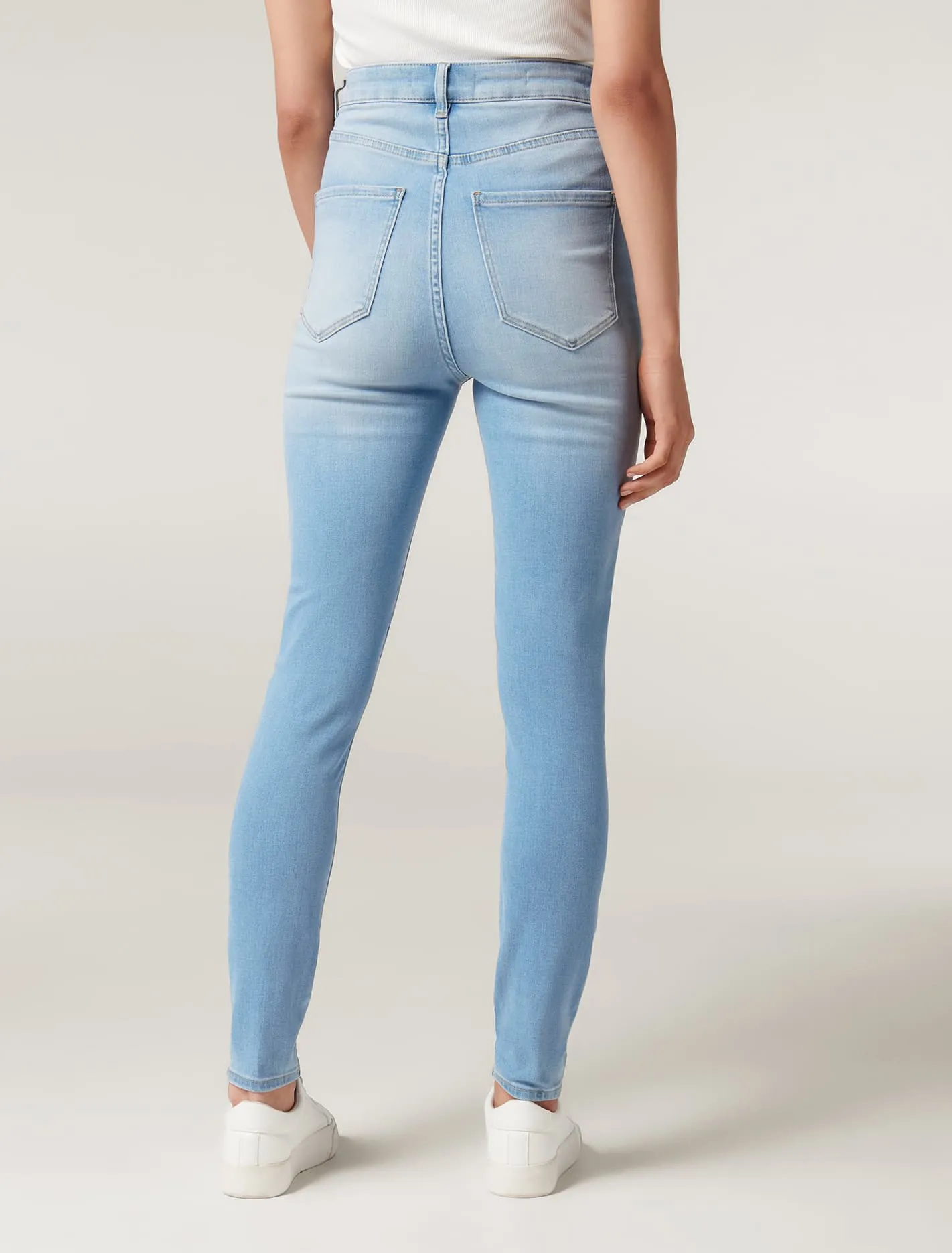 Bella High Rise Sculpting Jean