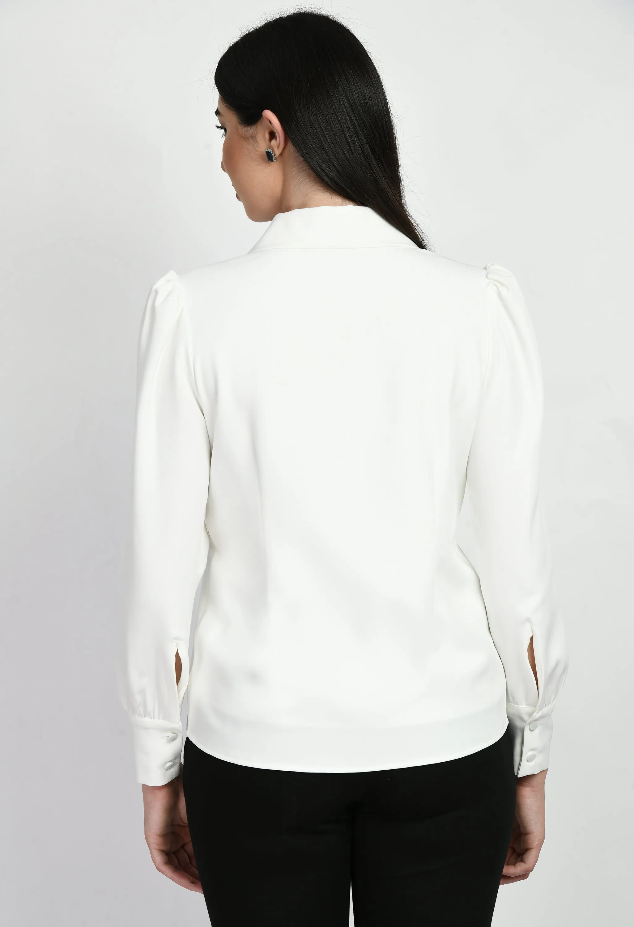 Exude Agility Blazer Top (White)