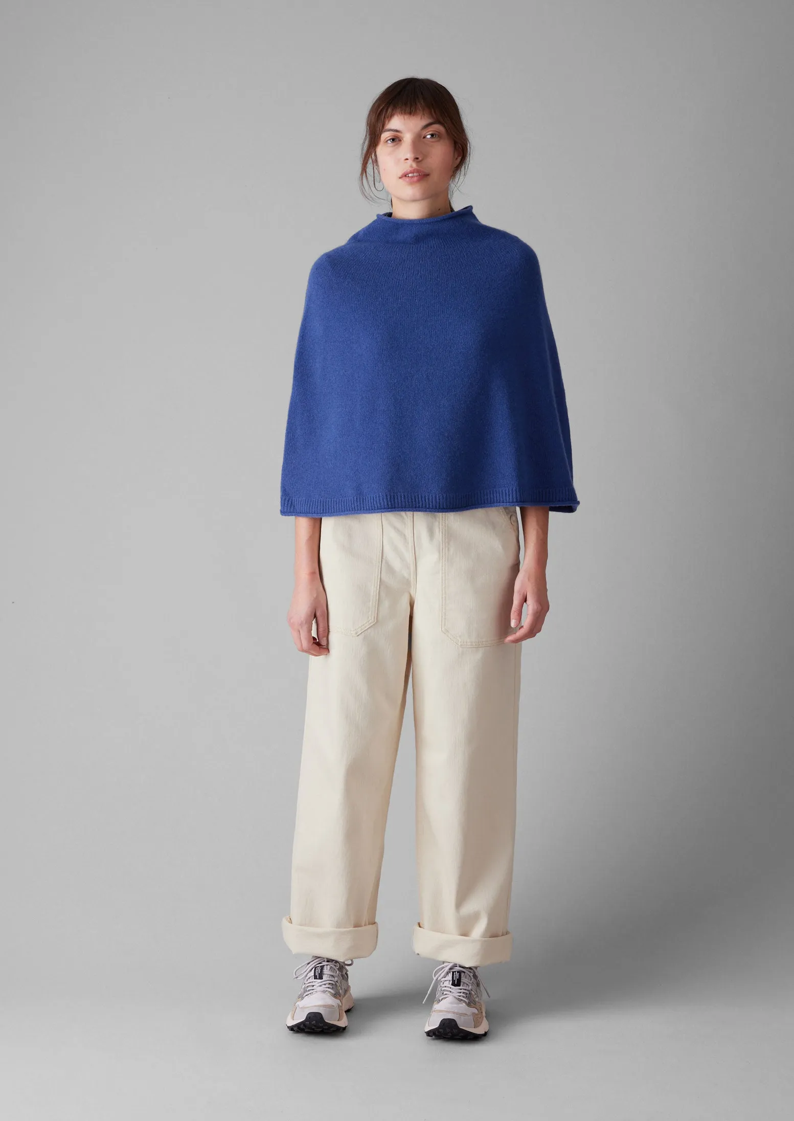 Fine Wool Cashmere Poncho | Bilberry