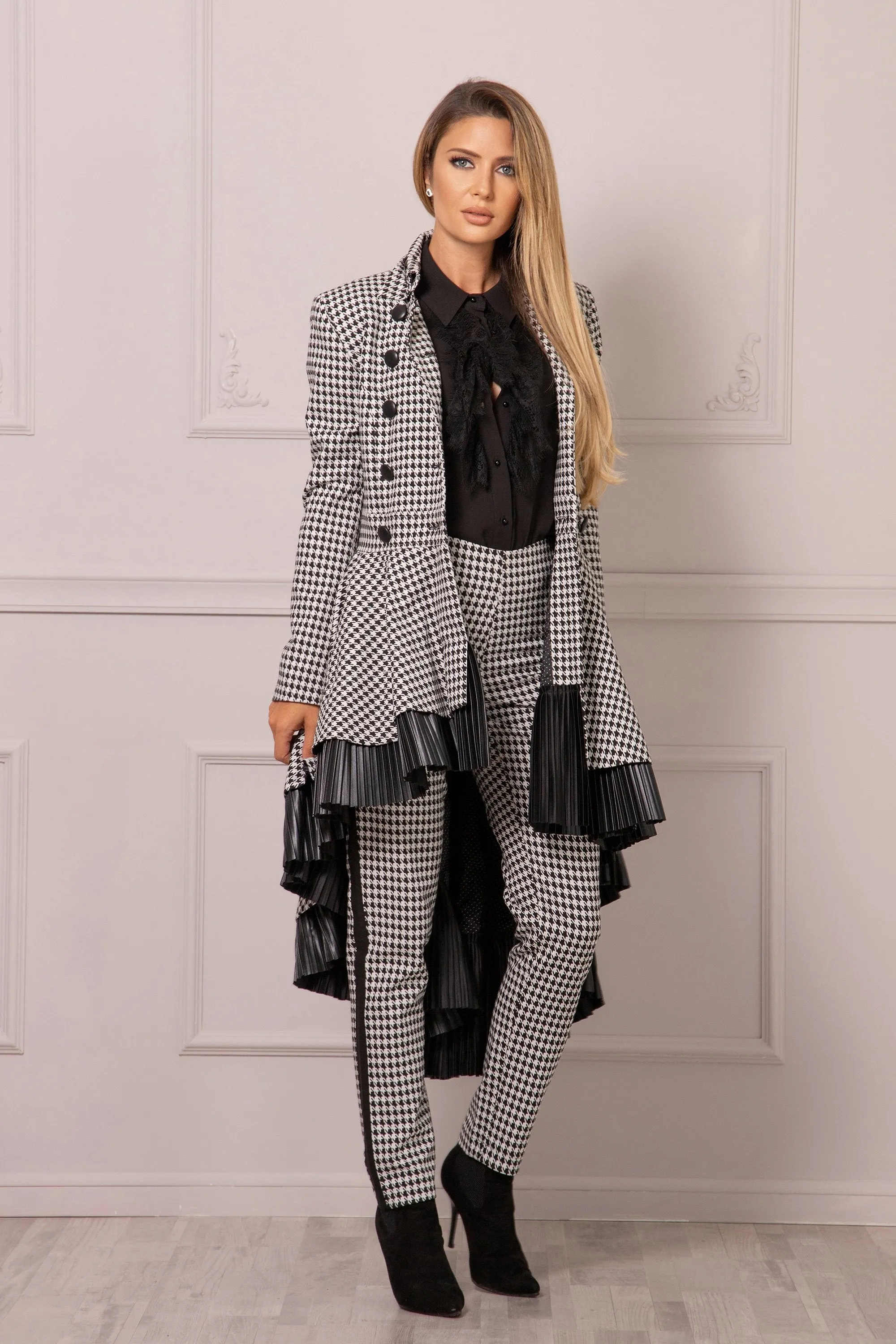 HOUNDSTOOTH SKIRT COAT