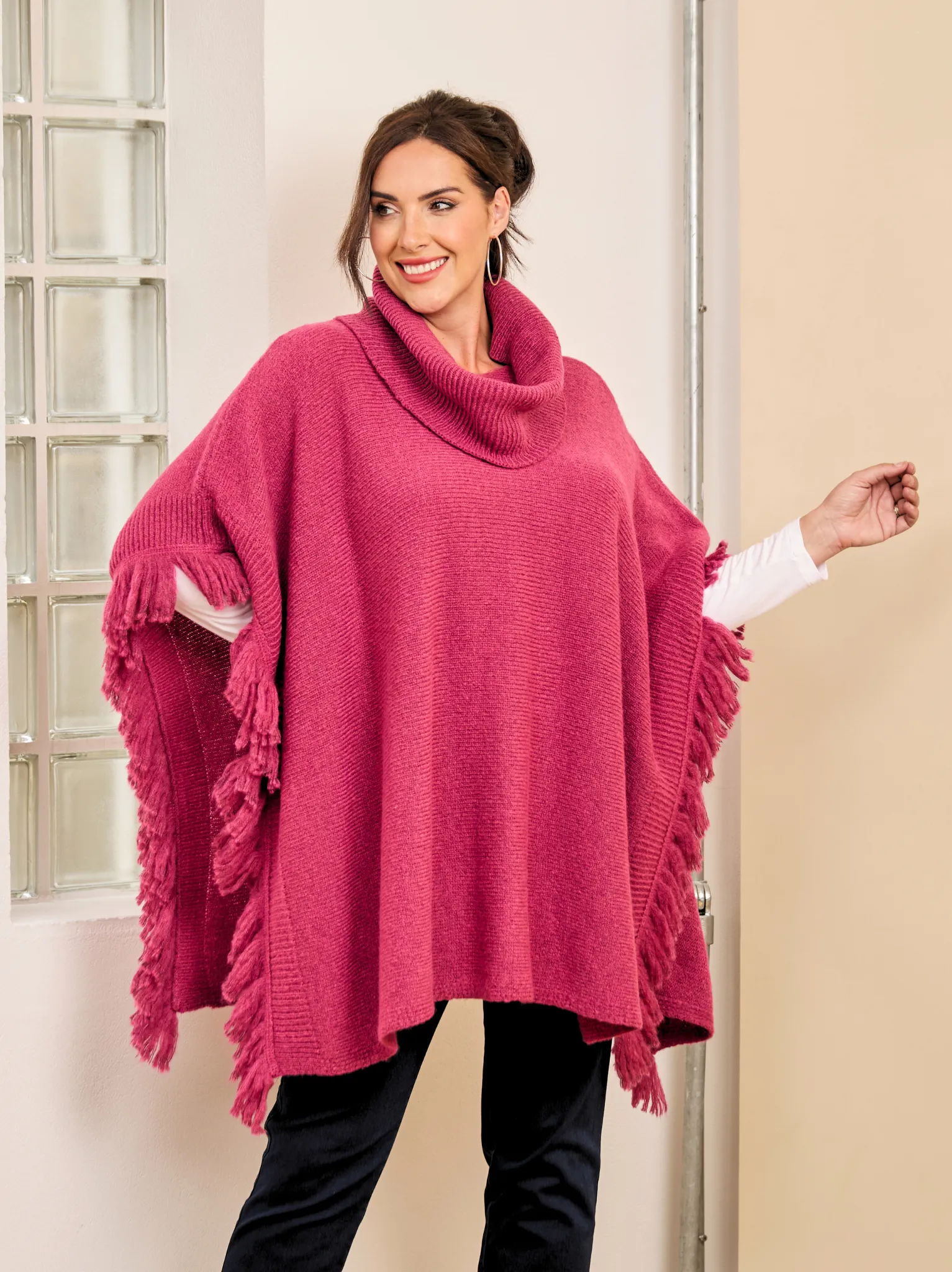 Indiana Fringed Poncho - Fuchsia