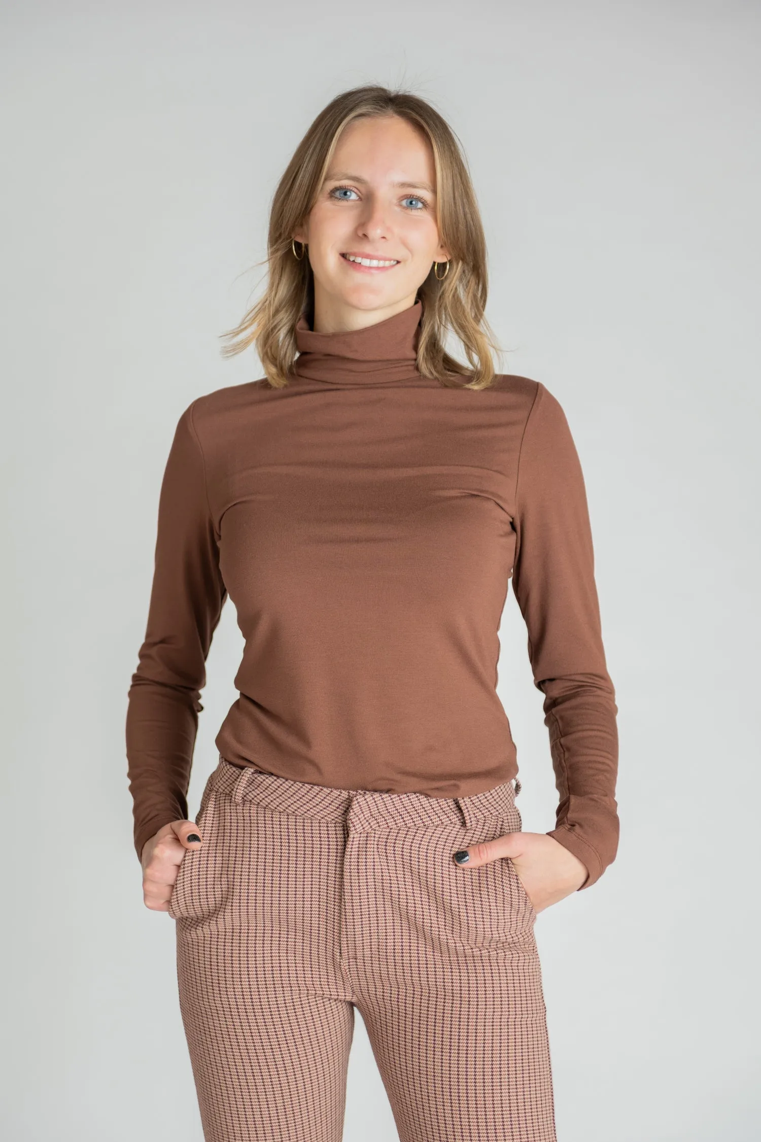 Longsleeve Turtleneck Brown