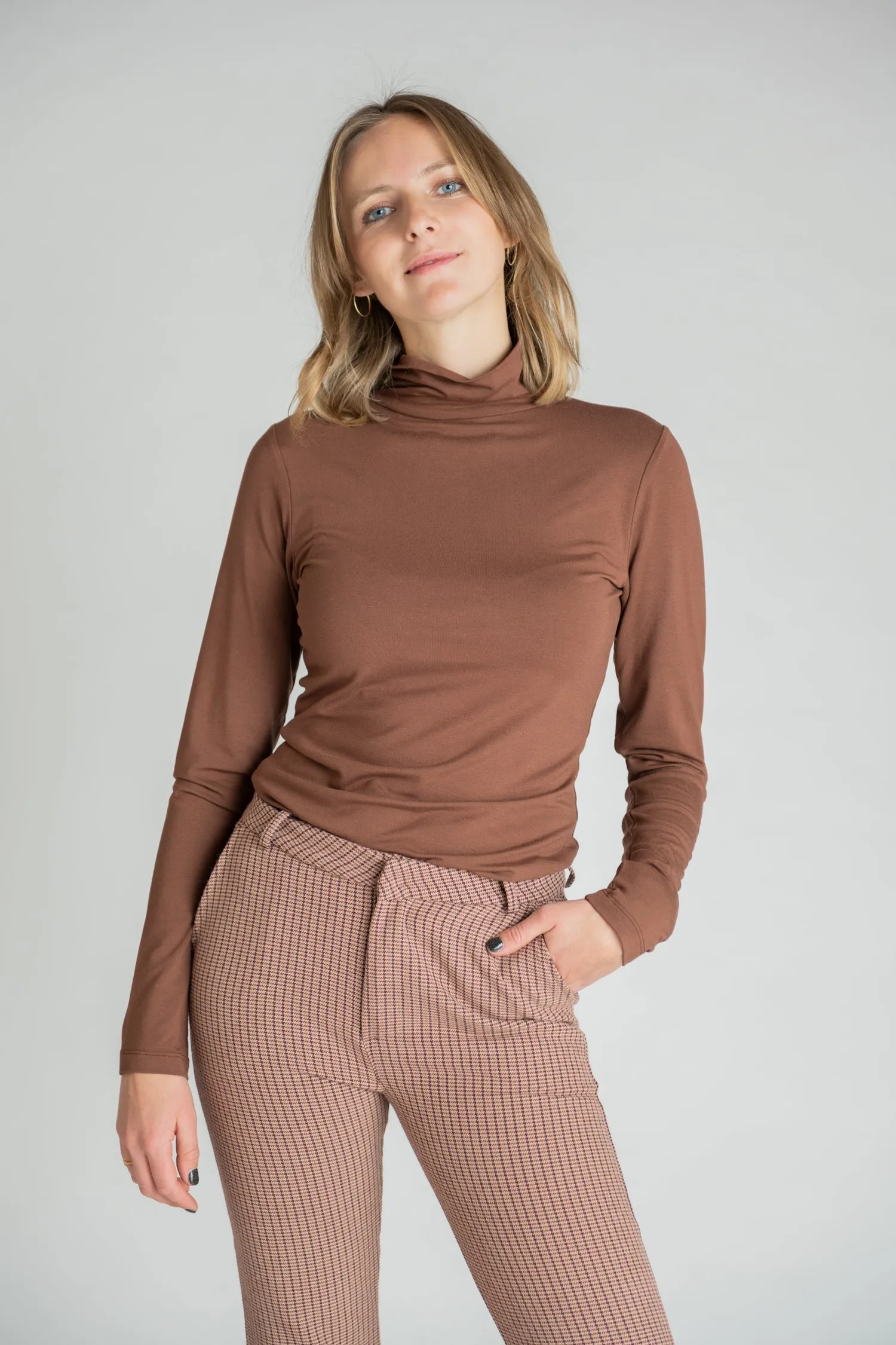 Longsleeve Turtleneck Brown