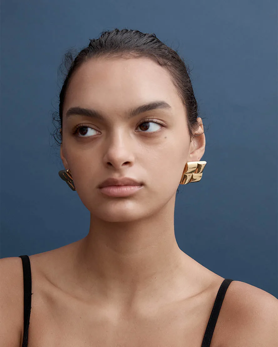 Naomi Earrings in Gold