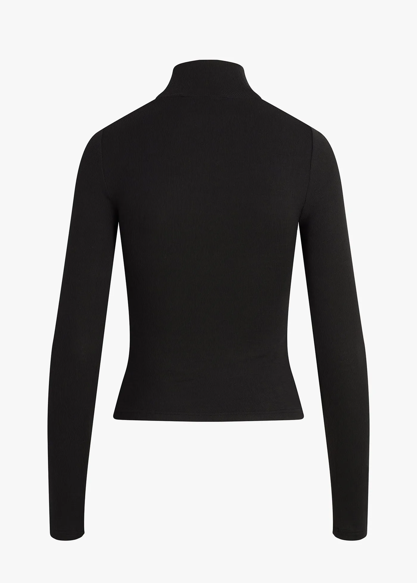 THE RIBBED TURTLENECK