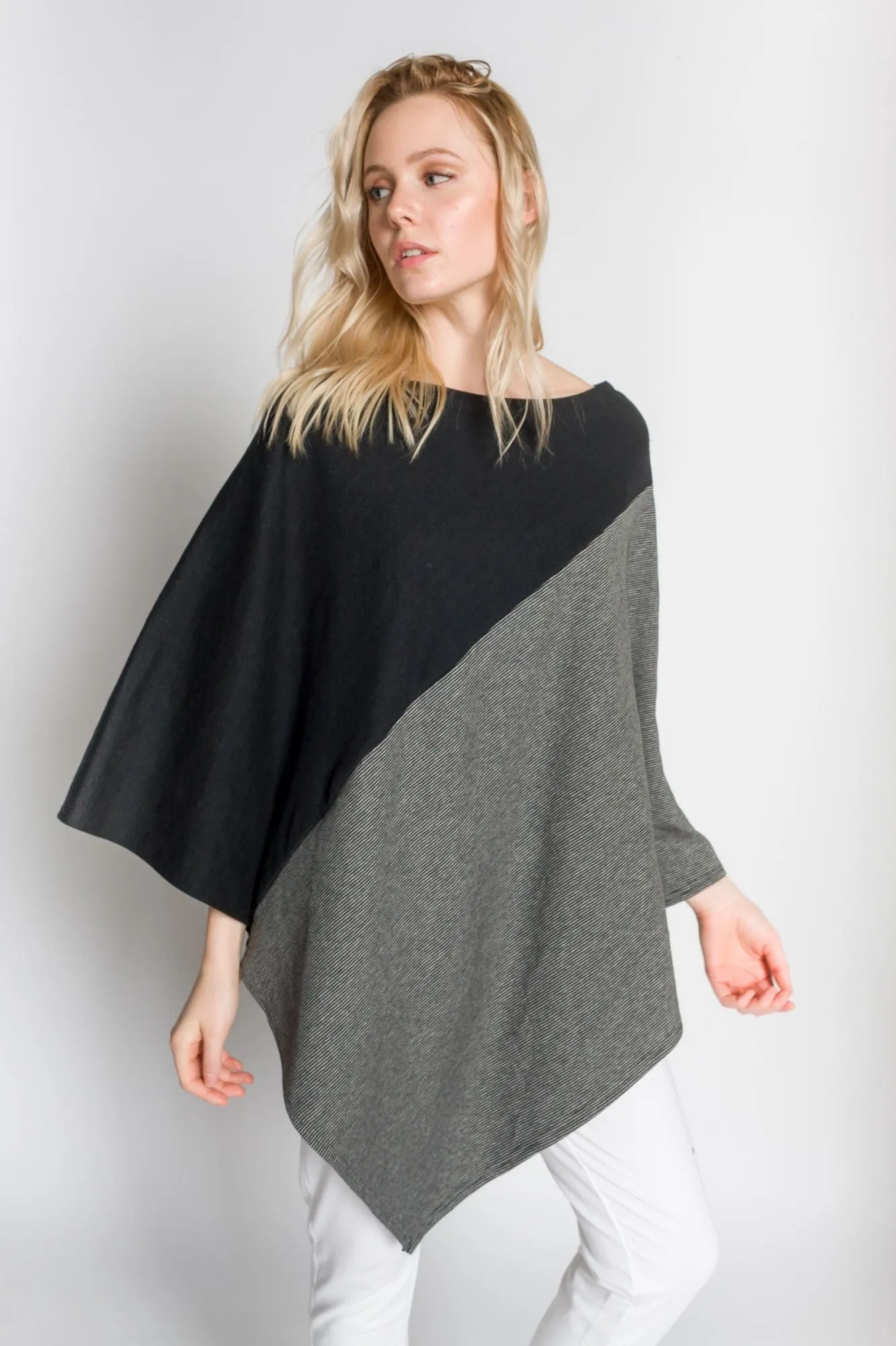 The Women's Wanderer Poncho